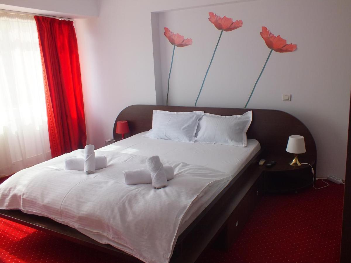 Alba Iulia Square - Apartments And Studios Bucarest Extérieur photo