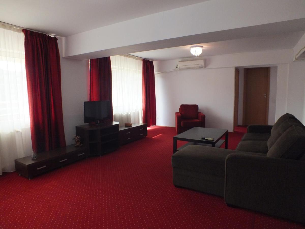 Alba Iulia Square - Apartments And Studios Bucarest Extérieur photo